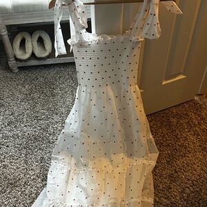 Hill House Home Ribbon Ellie nap dress with red polka dots